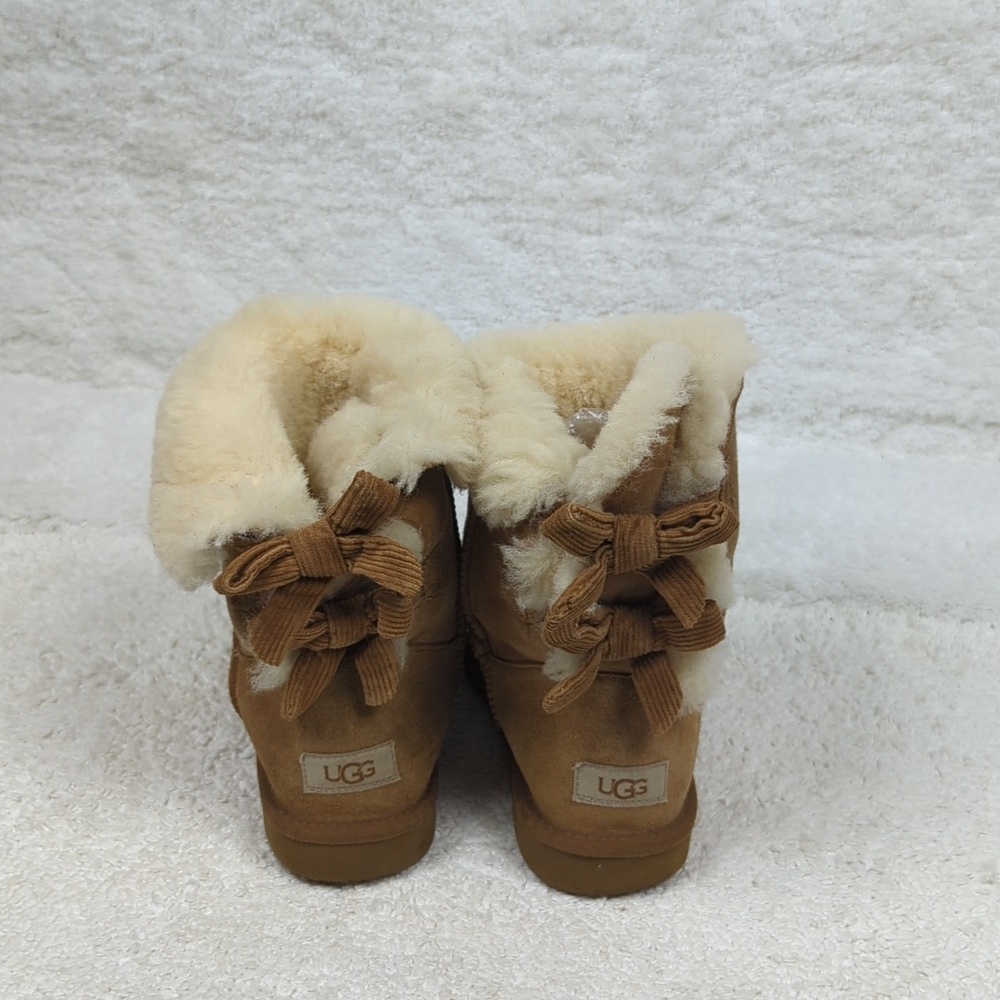 UGG Shearling Ankle Boots Womens 8 Tan Suede Flats Shoes - Picture 8 of 12
